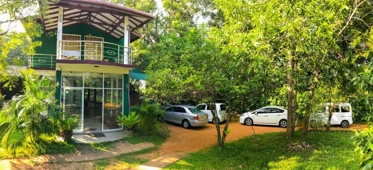 Choona Lodge 'View Of Sigiriya & Pidurangala With Sunrise' Exterior foto