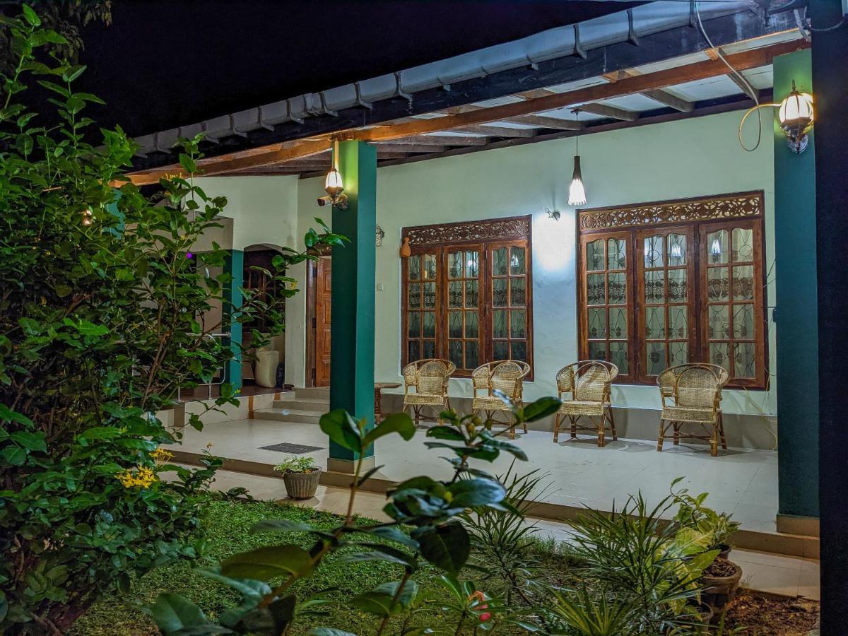 Choona Lodge 'View Of Sigiriya & Pidurangala With Sunrise' Exterior foto