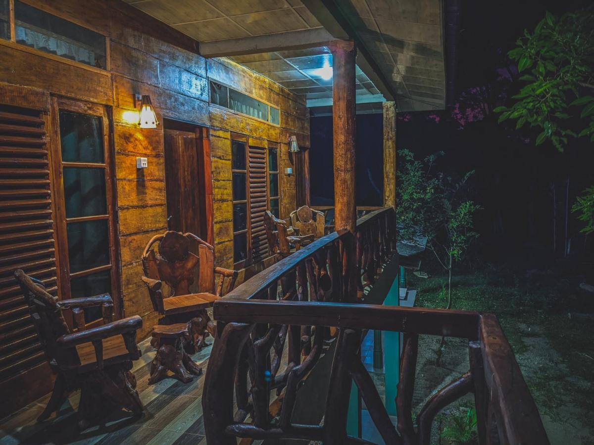 Choona Lodge 'View Of Sigiriya & Pidurangala With Sunrise' Exterior foto