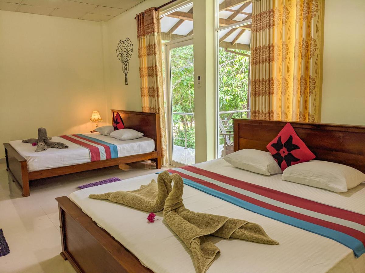 Choona Lodge 'View Of Sigiriya & Pidurangala With Sunrise' Exterior foto