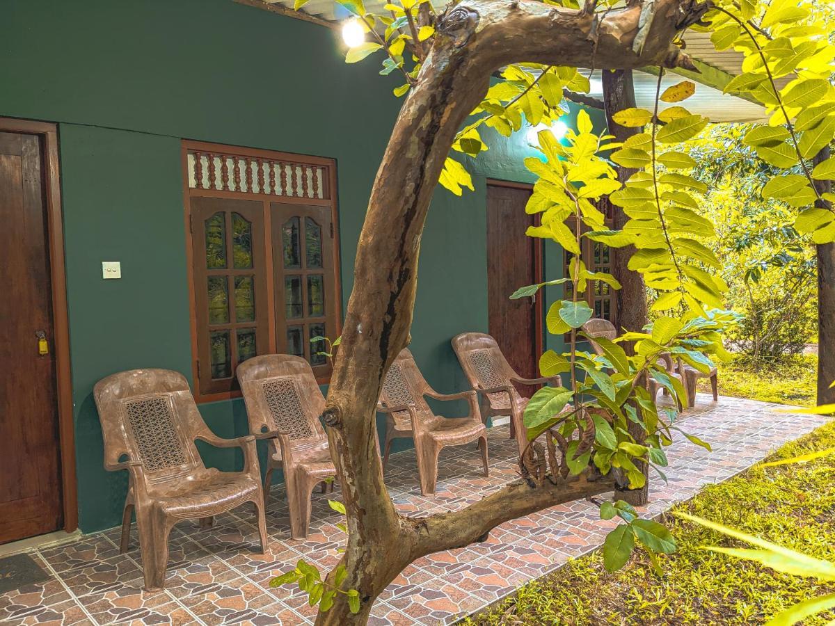 Choona Lodge 'View Of Sigiriya & Pidurangala With Sunrise' Exterior foto