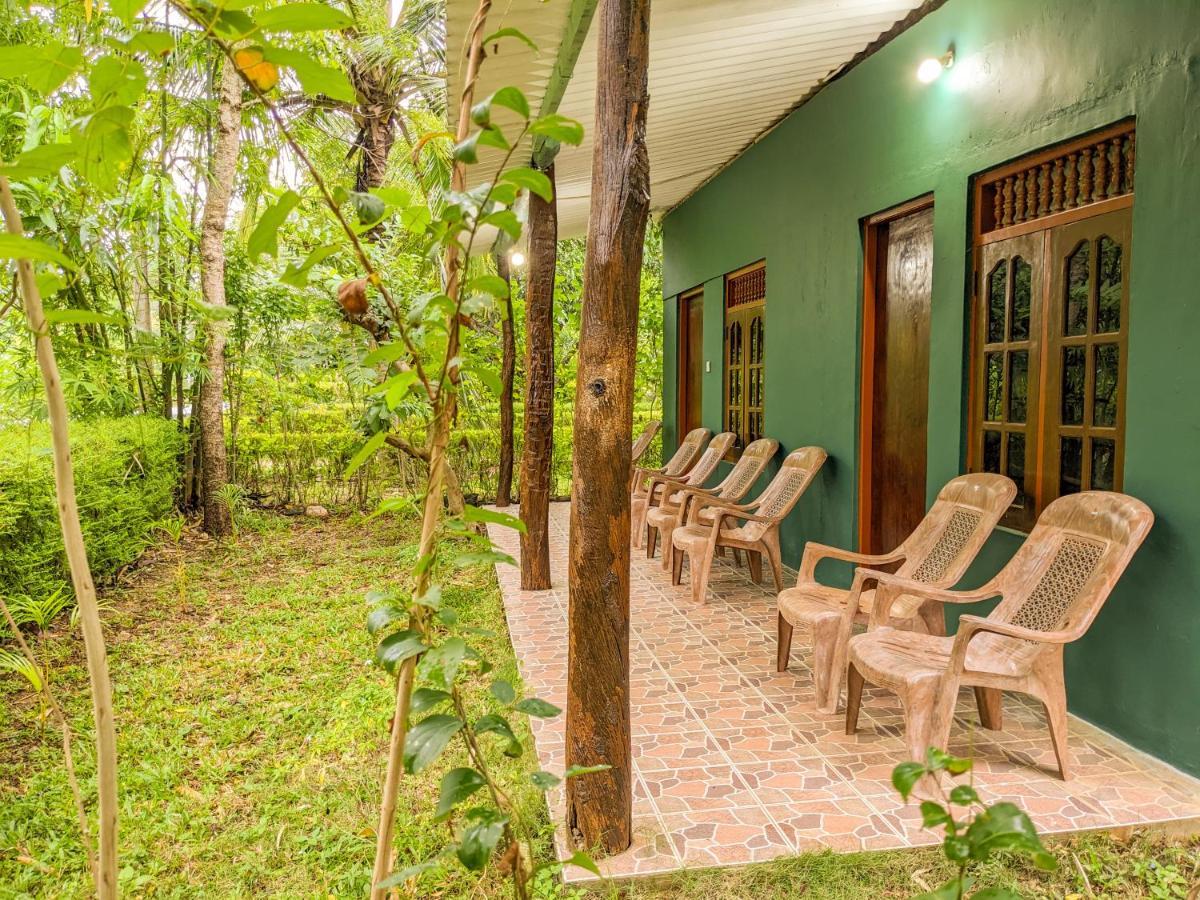 Choona Lodge 'View Of Sigiriya & Pidurangala With Sunrise' Exterior foto