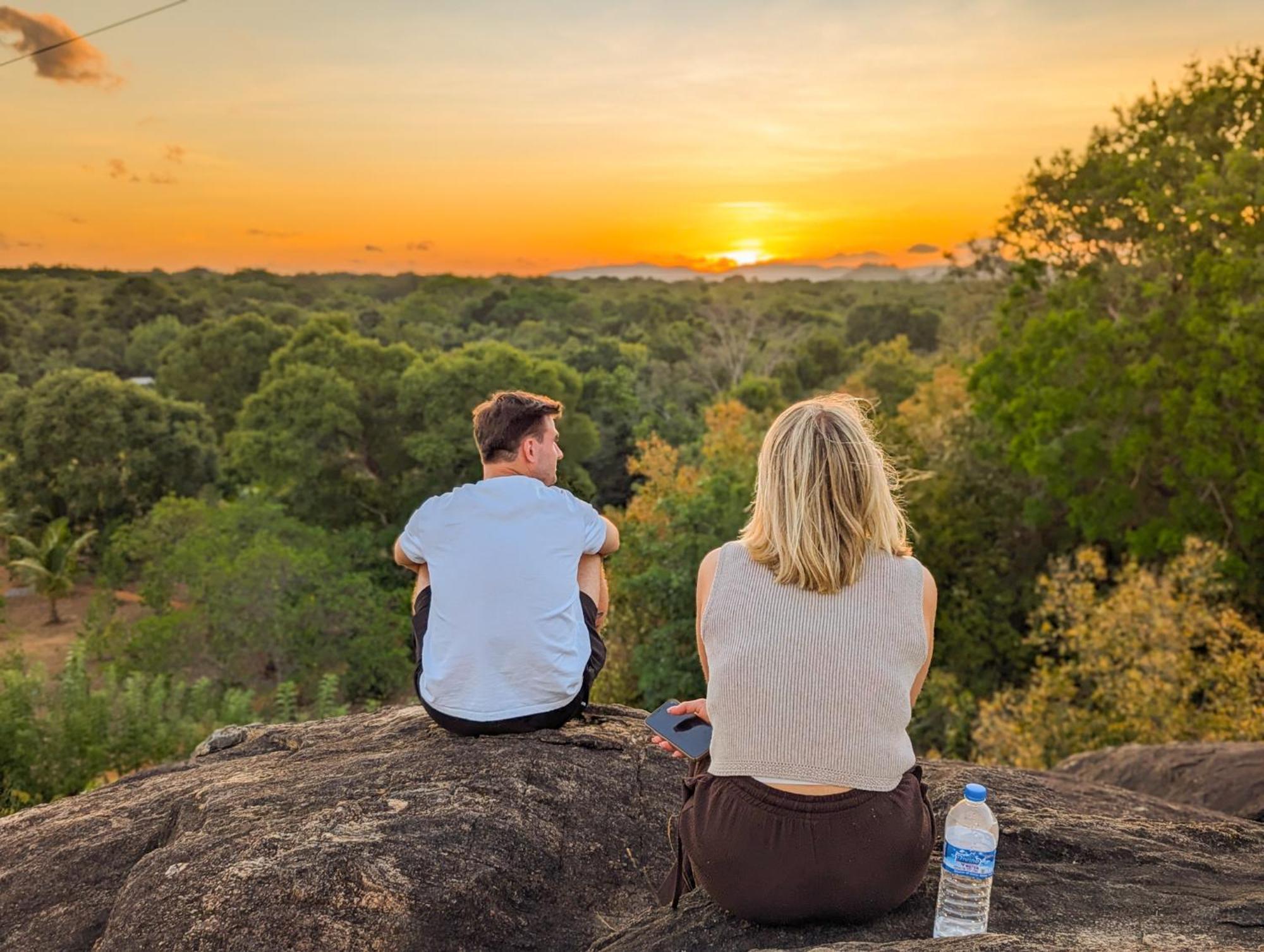 Choona Lodge 'View Of Sigiriya & Pidurangala With Sunrise' Exterior foto